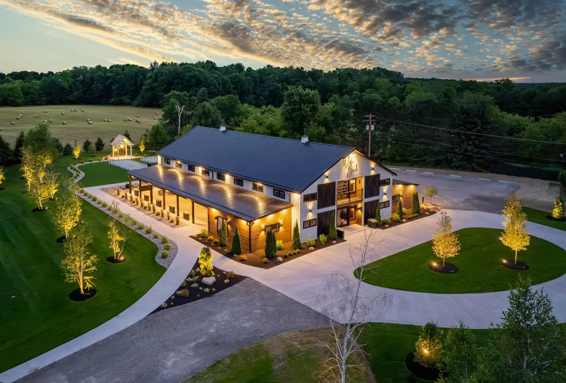 White Birch Wedding Barn in Cement City, Michigan is a gorgeous wedding venue and event facility